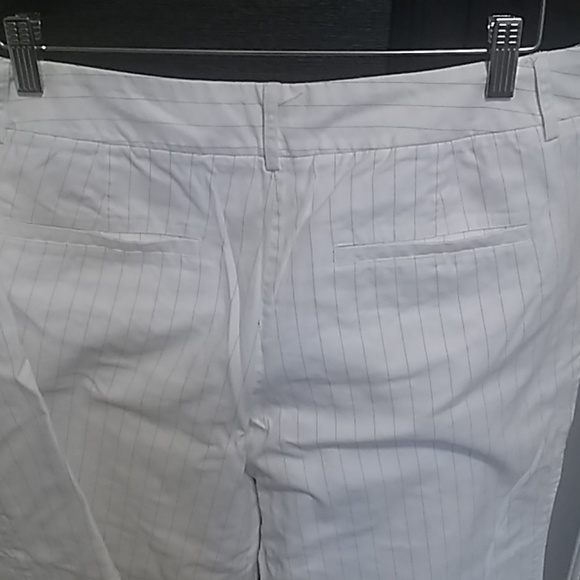 Ladies mossimo stripes suit - Picture 8 of 8